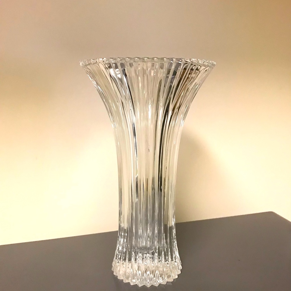 Home Accent Crystal Clear Vase